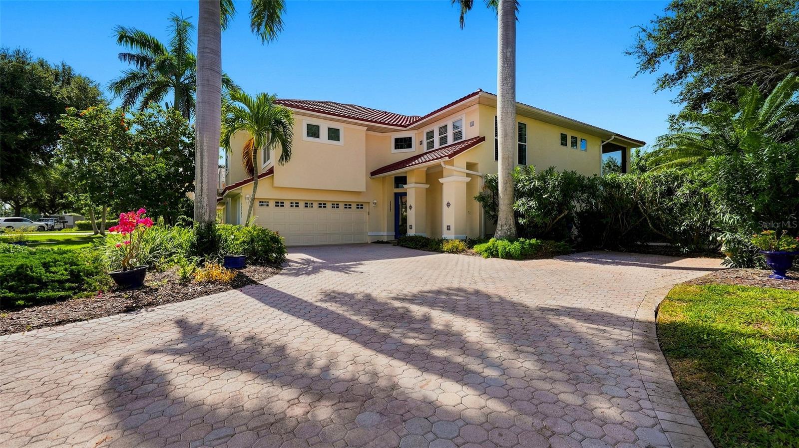 12402 Harbor Landing Dr, Cortez, FL 34215 photo