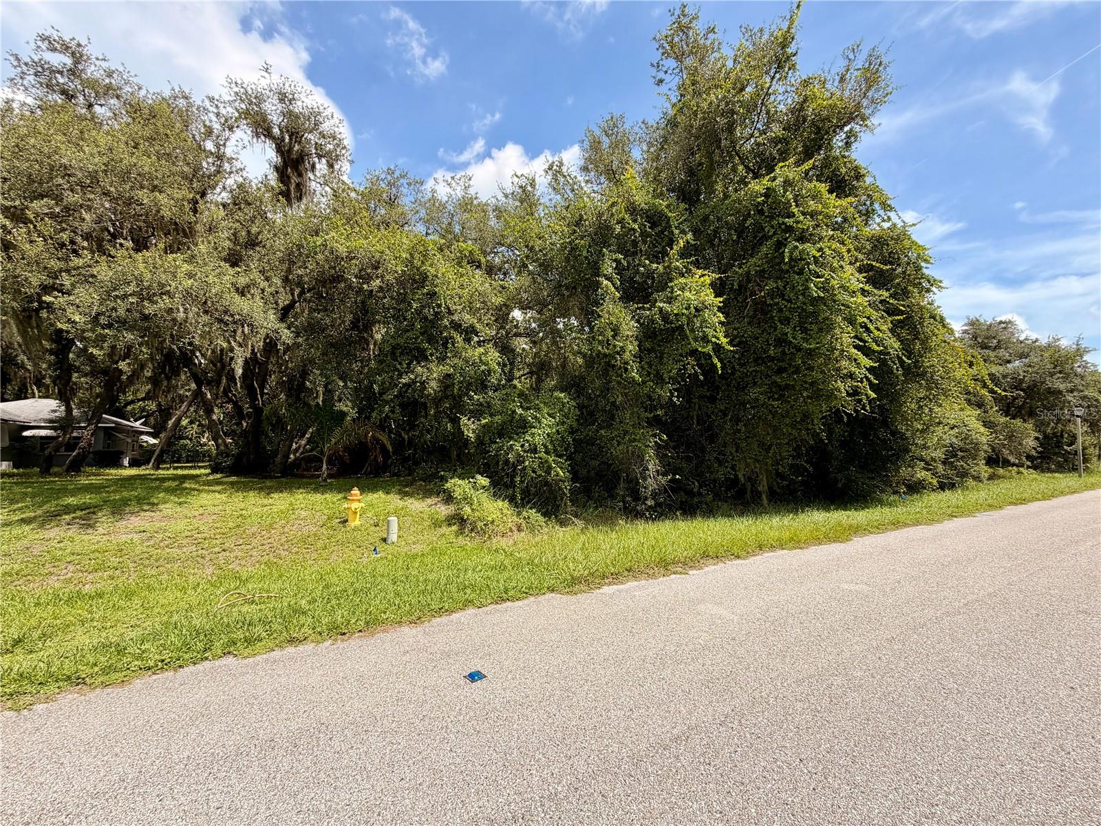 5717 Sun Valley Dr, Sebring, FL 33876