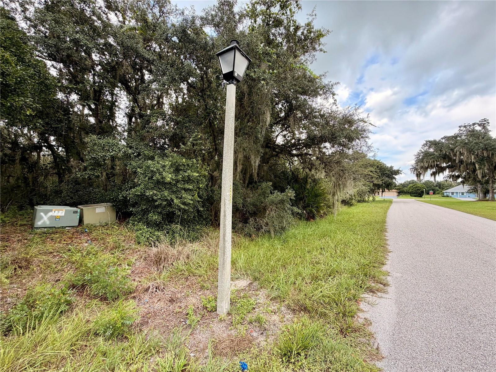5717 Sun Valley Dr, Sebring, FL 33876 photo