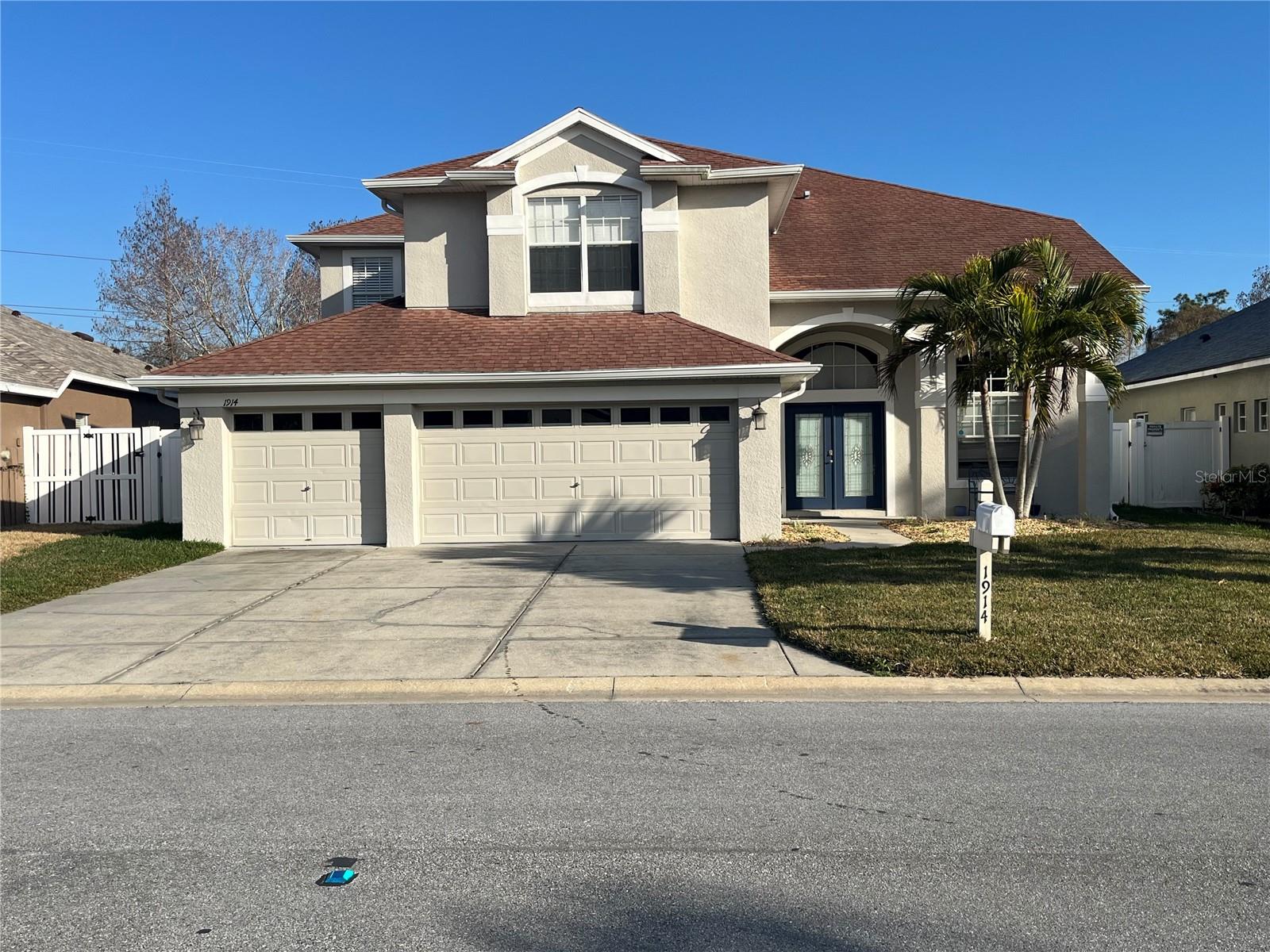 1914 Oswego Dr, Holiday, FL 34691