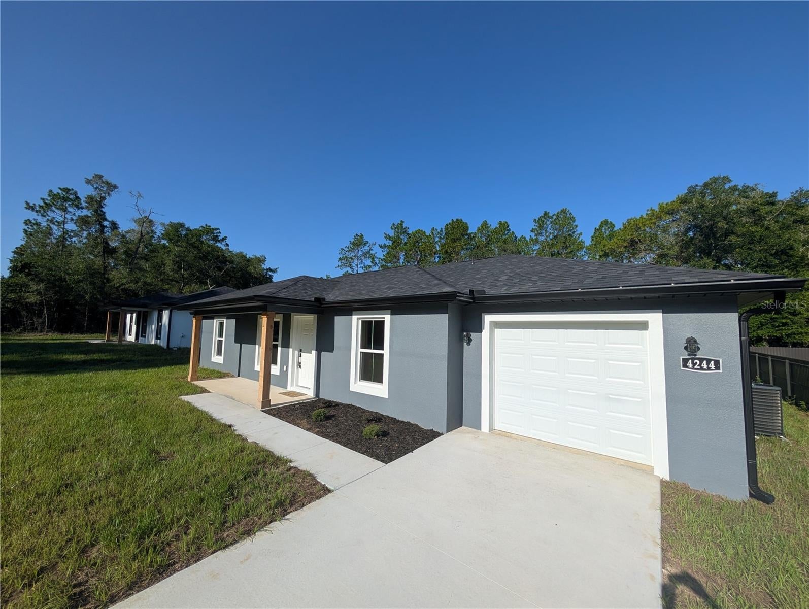 4244 SW 157 Ct, Ocala, FL 34481 photo