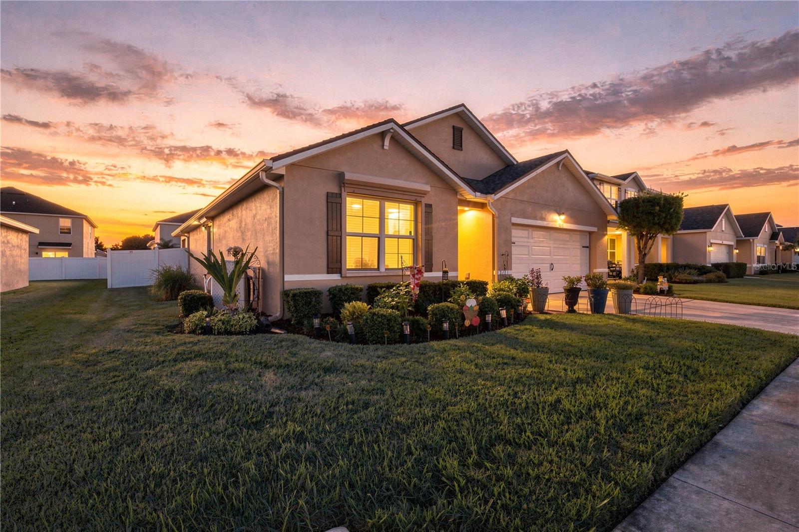 3838 Crystal Dew St, Plant City, FL 33567