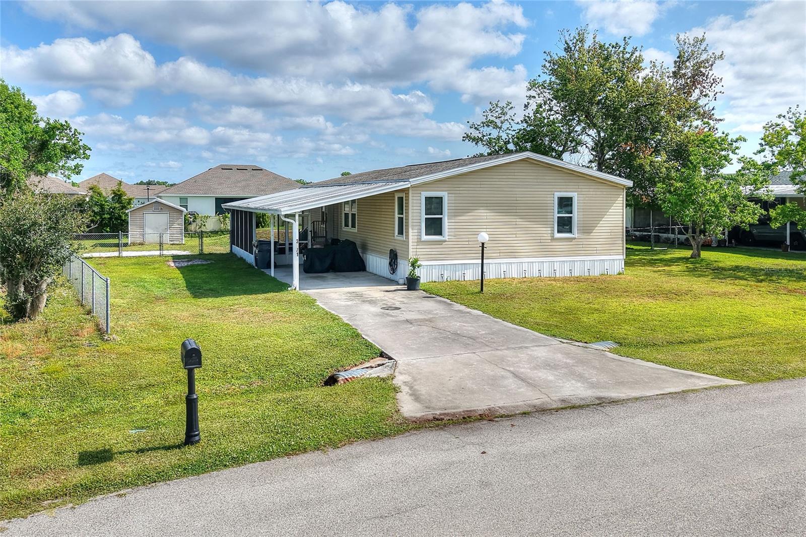 3071 Keuka Loop, Lakeland, FL 33810 photo