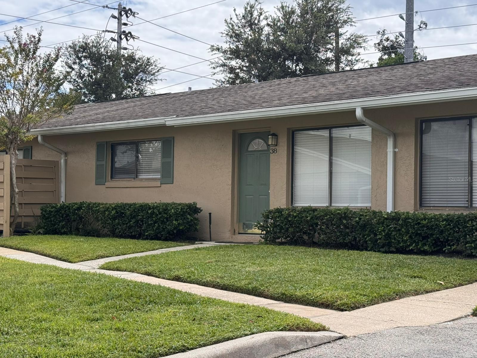 725 Northlake Blvd, Altamonte Springs, FL 32701