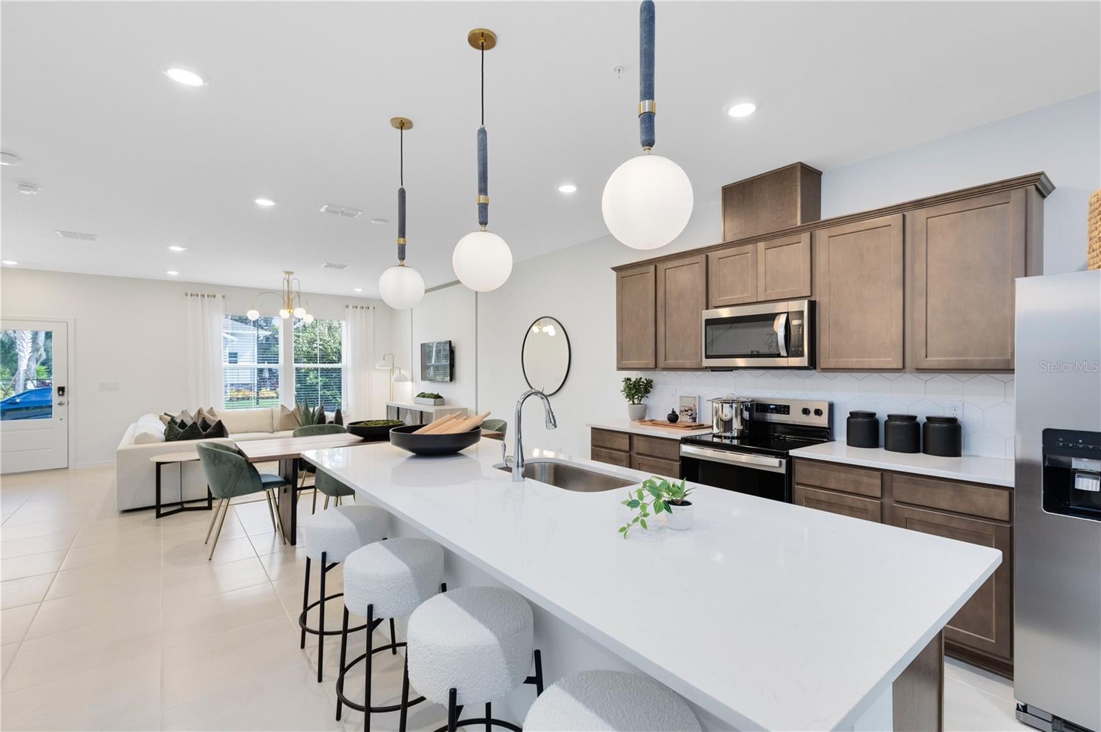 7876 Emerald Palm St, Orlando, FL 32829 photo