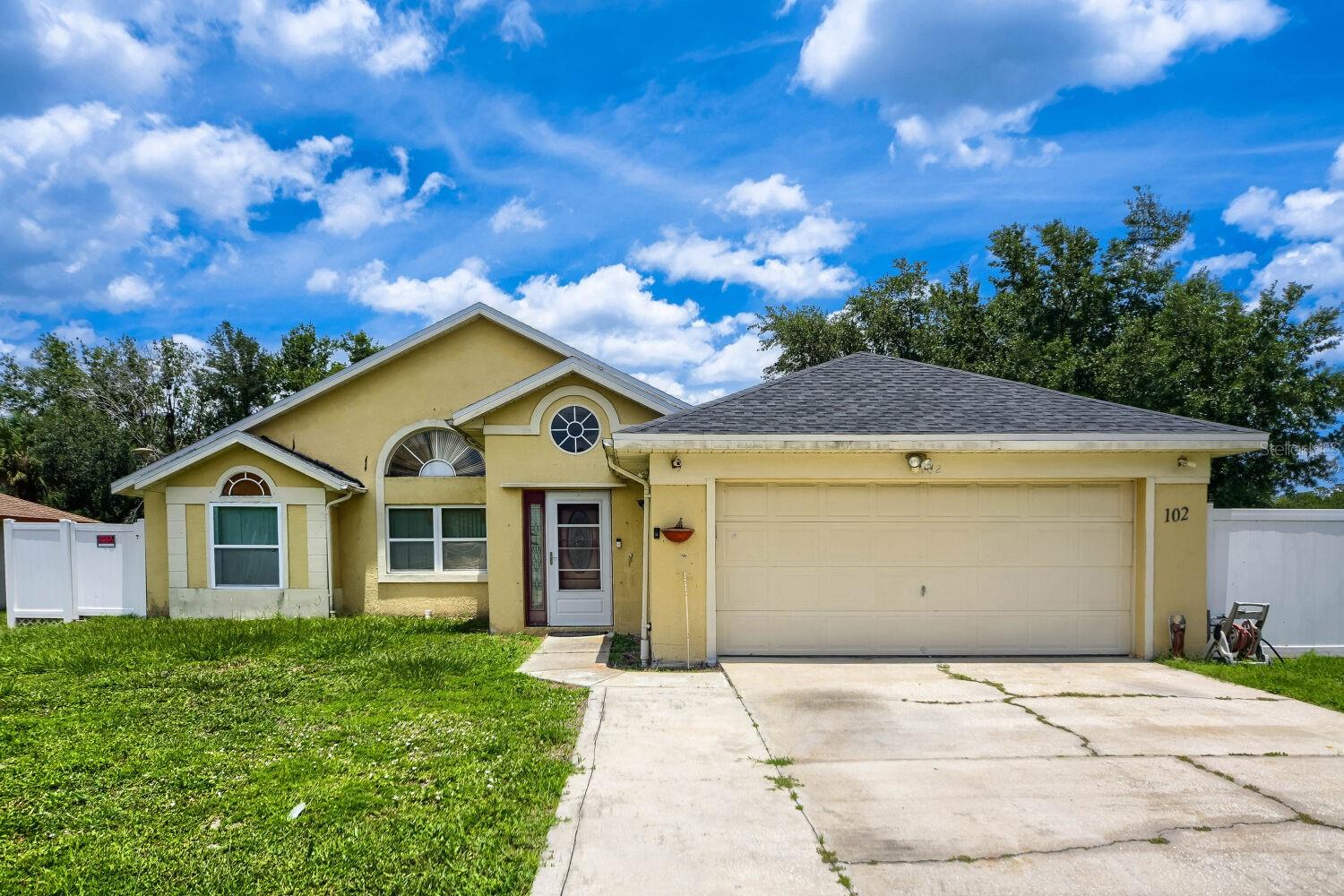 102 Carlisle Ct, Kissimmee, FL 34758