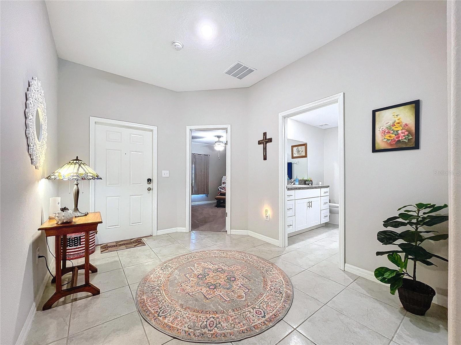 197 Rain Berry Ave, Ruskin, FL 33570 photo