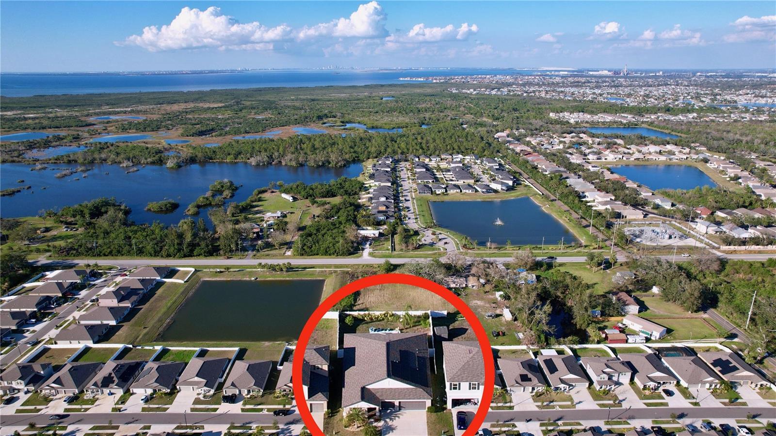 197 Rain Berry Ave, Ruskin, FL 33570 photo