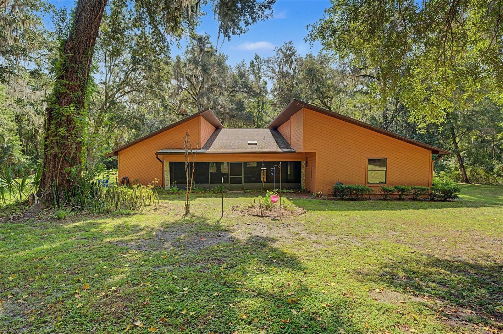 24075 Winding Creek Dr, Brooksville, FL 34601 photo