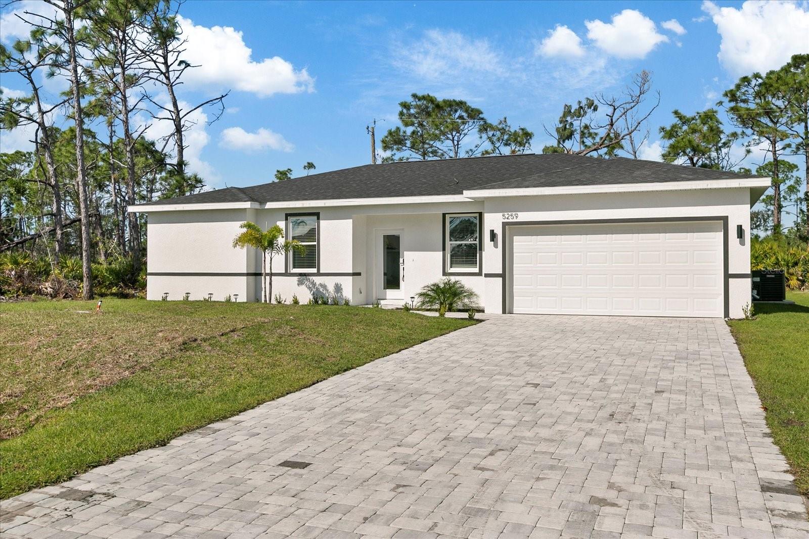 199 Statler St, Port Charlotte, FL 33954 photo