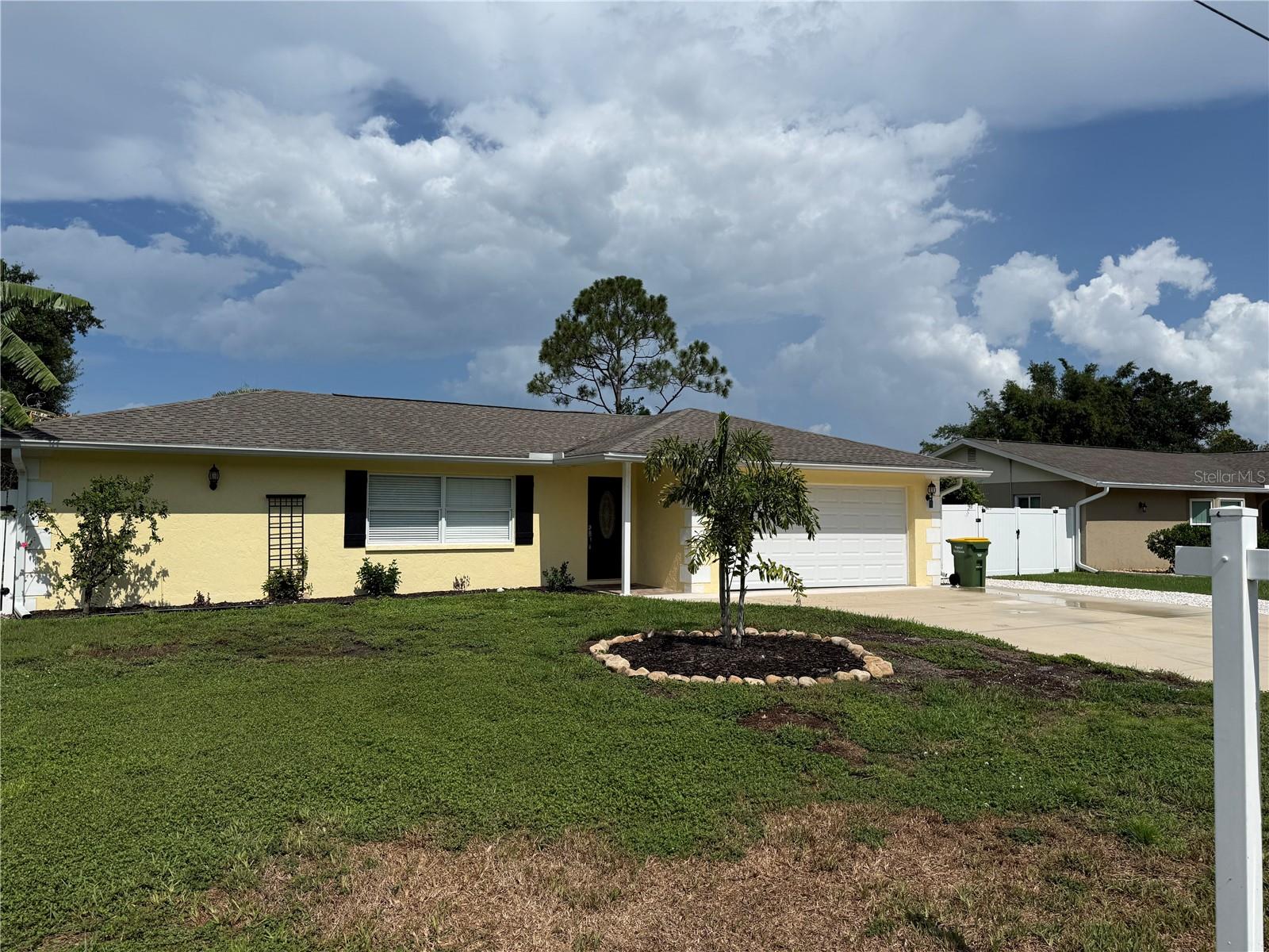 98 Dade Ave, Sarasota, FL 34232