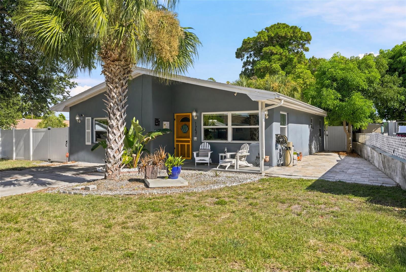 1257 Franklin St, Clearwater, FL 33756 photo