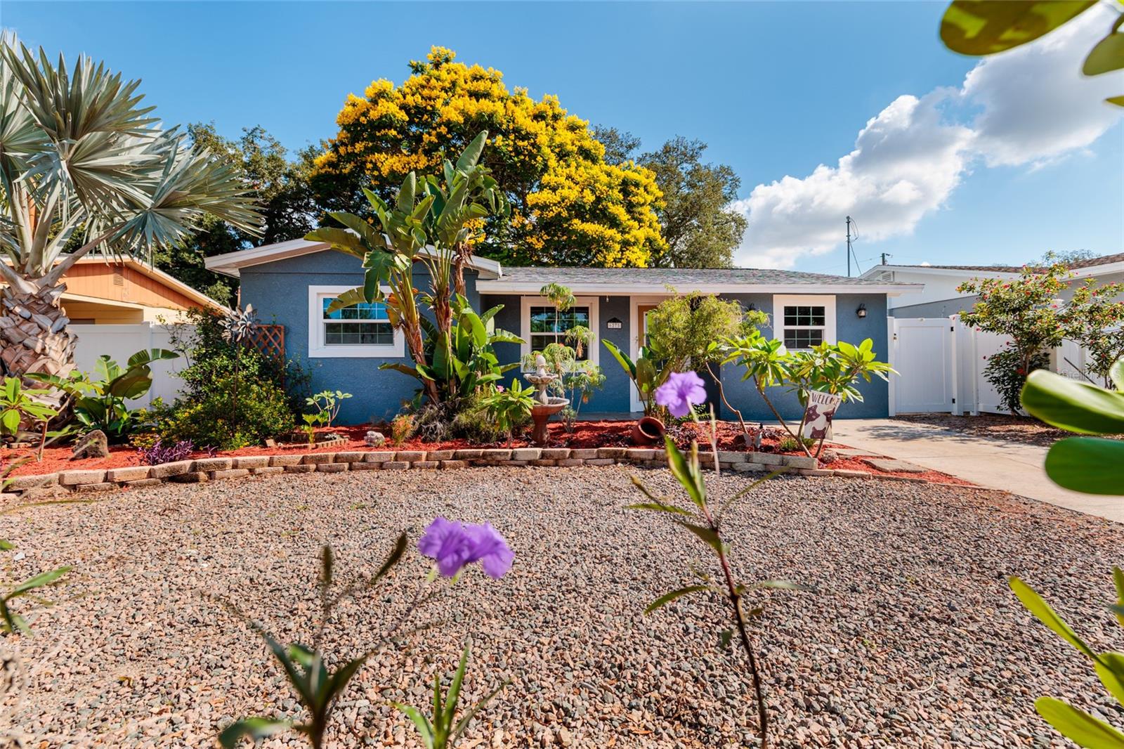 6275 51 Ave, Saint Petersburg, FL 33709