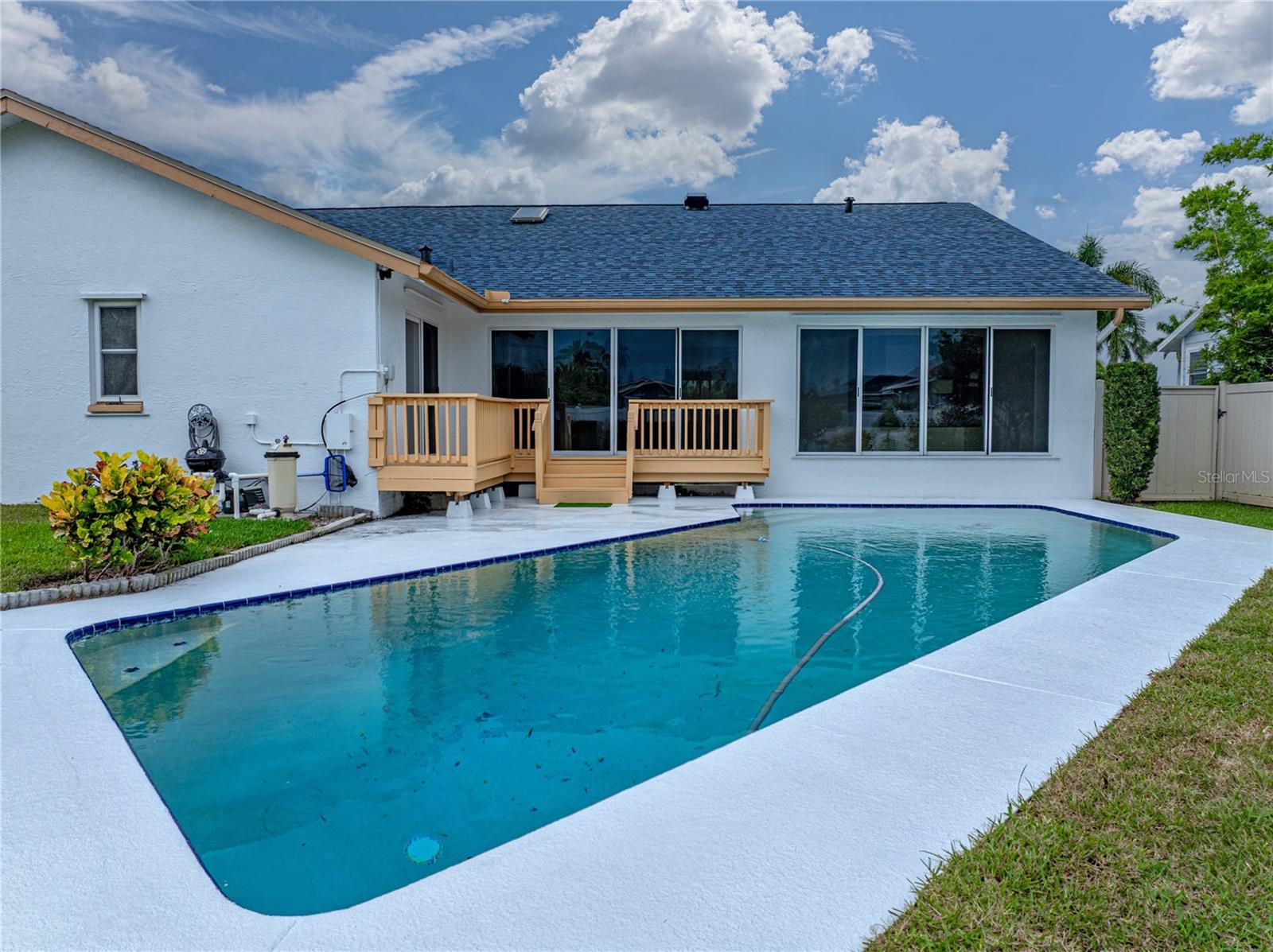366 6 Ave, Tierra Verde, FL 33715 photo