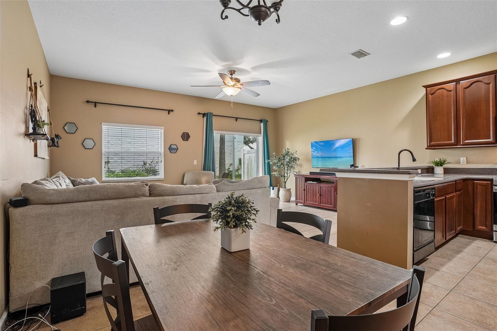 1329 Heritage Commons Dr, Winter Springs, FL 32708 photo
