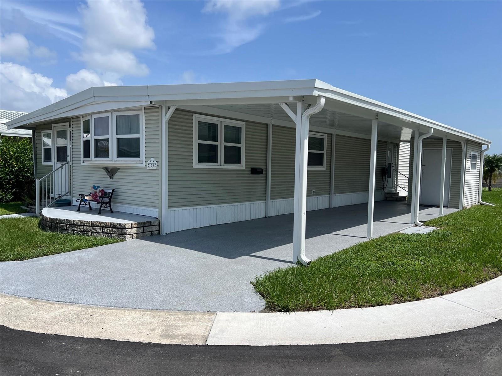 11300 124 Ave, Largo, FL 33778