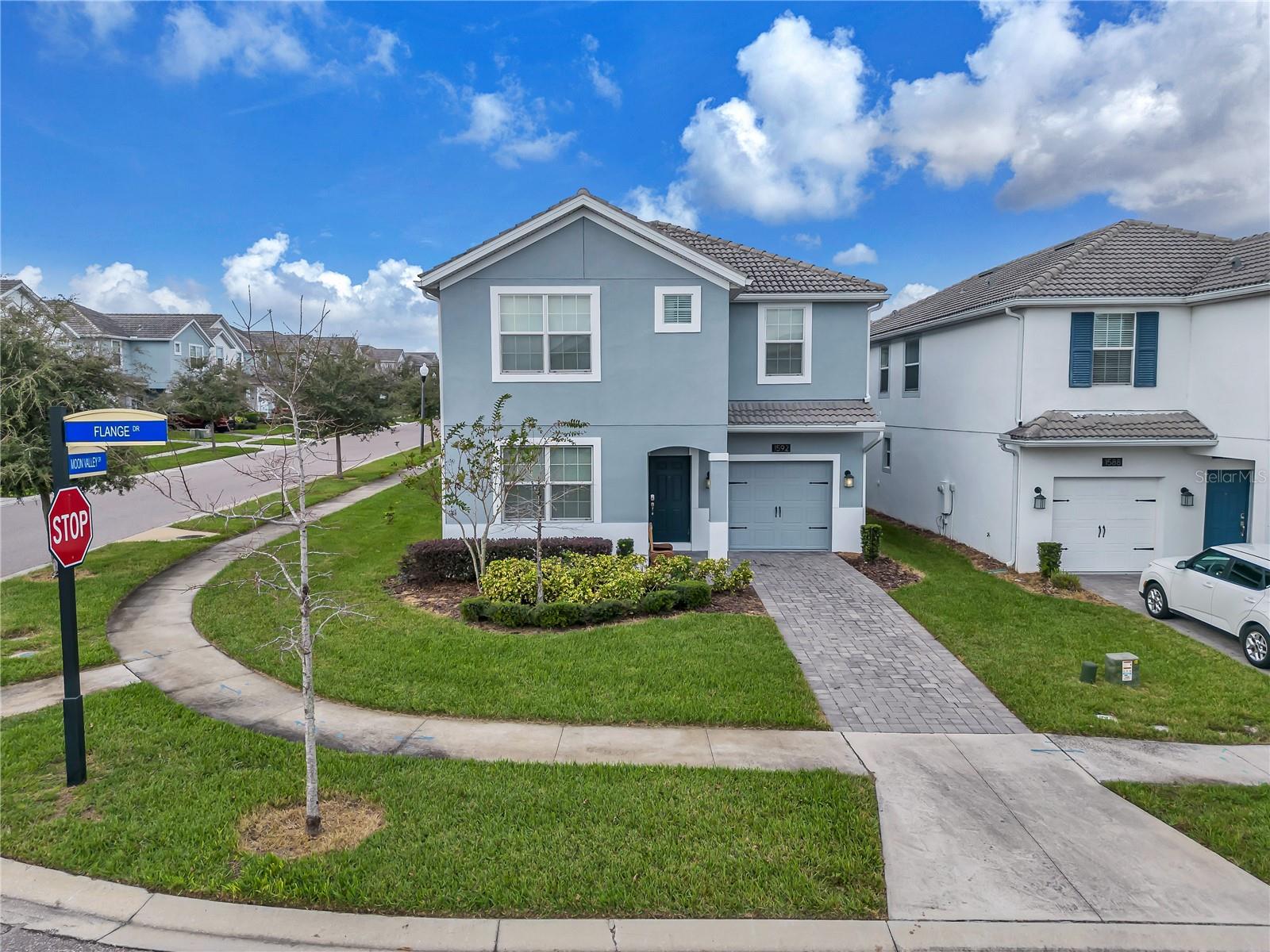 1592 Flange Dr, Davenport, FL 33896 photo