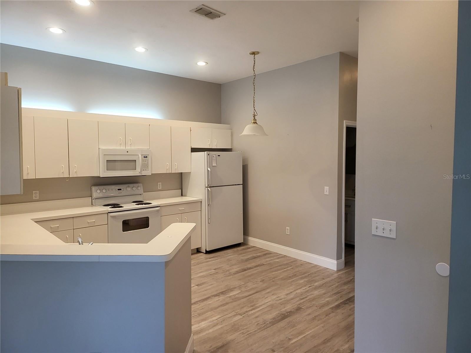 502 Catalina Isles Cir, Venice, FL 34292 photo