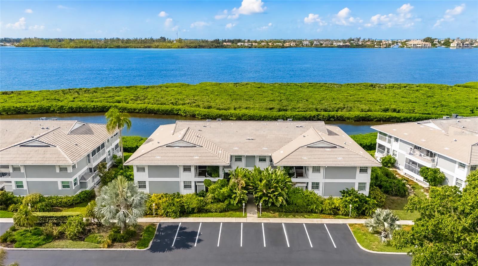 1249 Edgewater Cir #73, Bradenton, FL 34209 photo