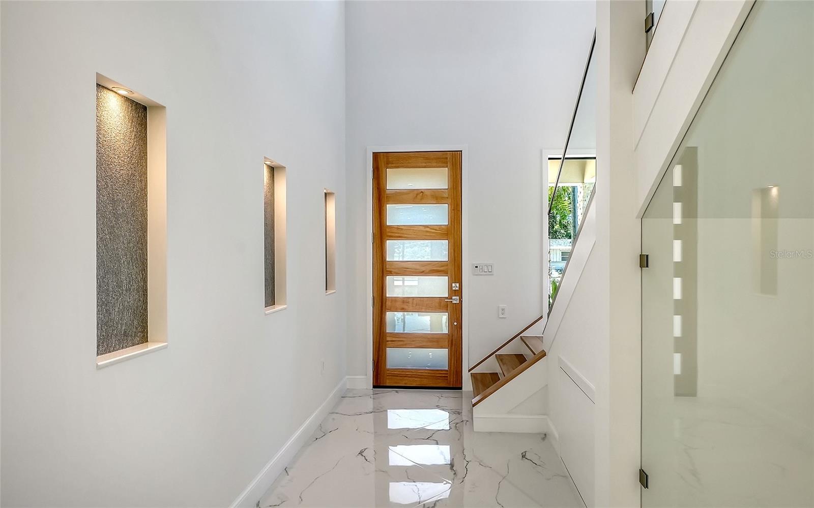2483 Bay St, Sarasota, FL 34237 photo