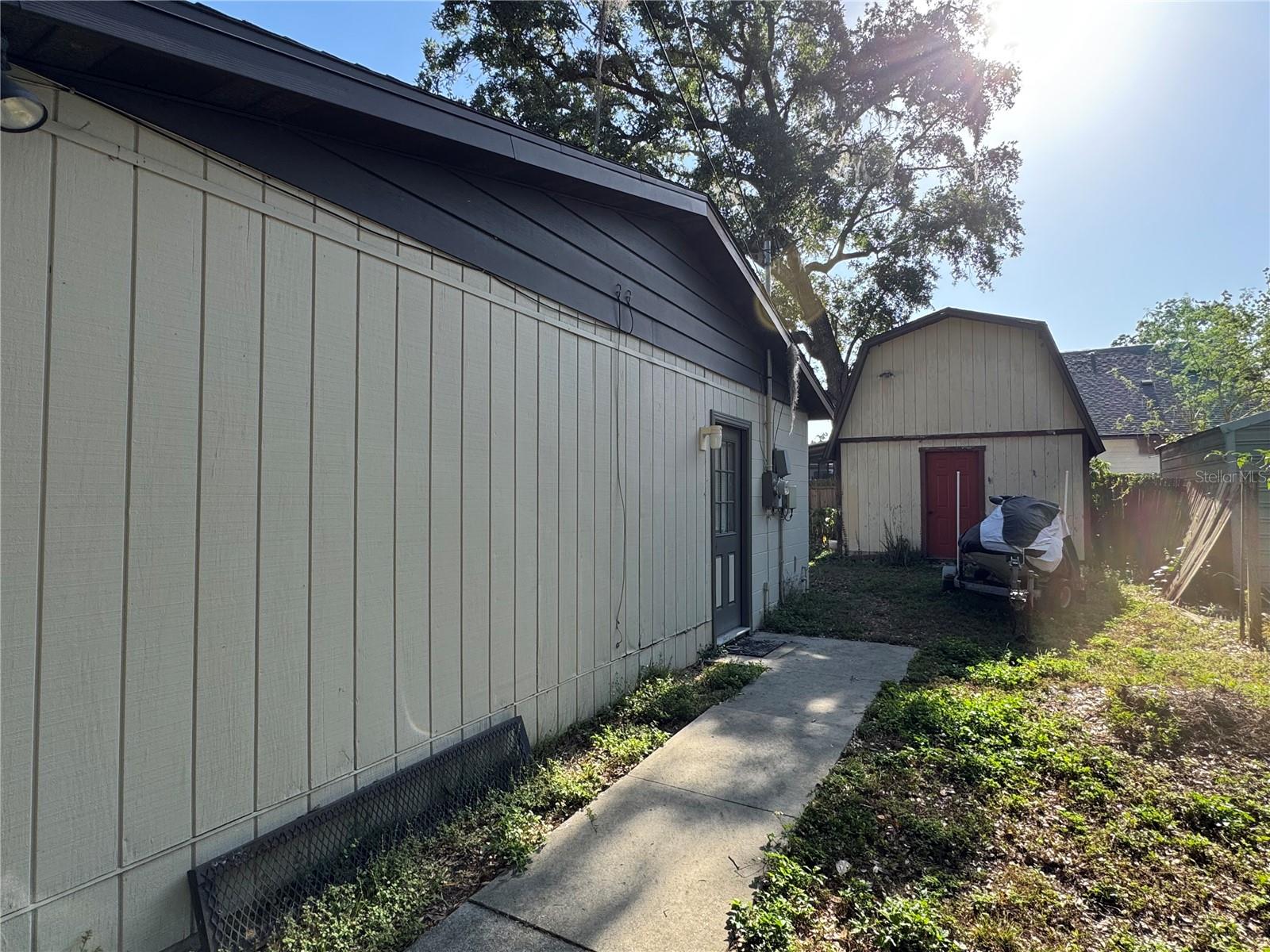 1703 N Taylor Rd, Brandon, FL 33510 photo