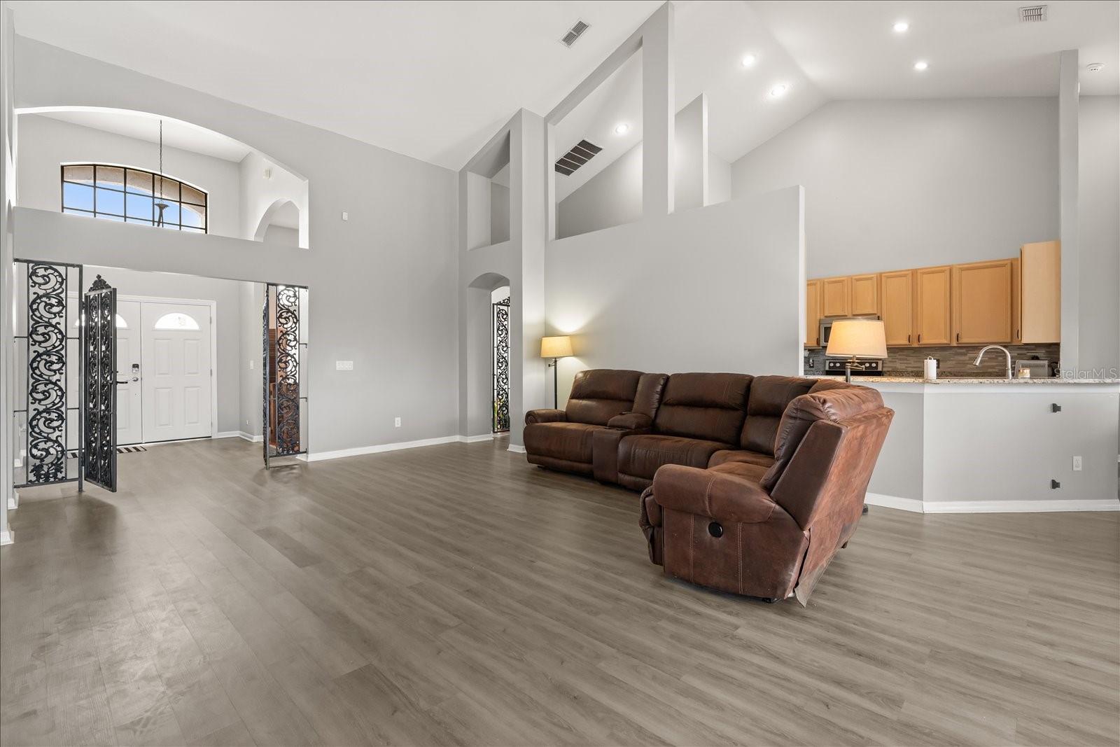 6839 Hidden Glade Pl, Sanford, FL 32771 photo