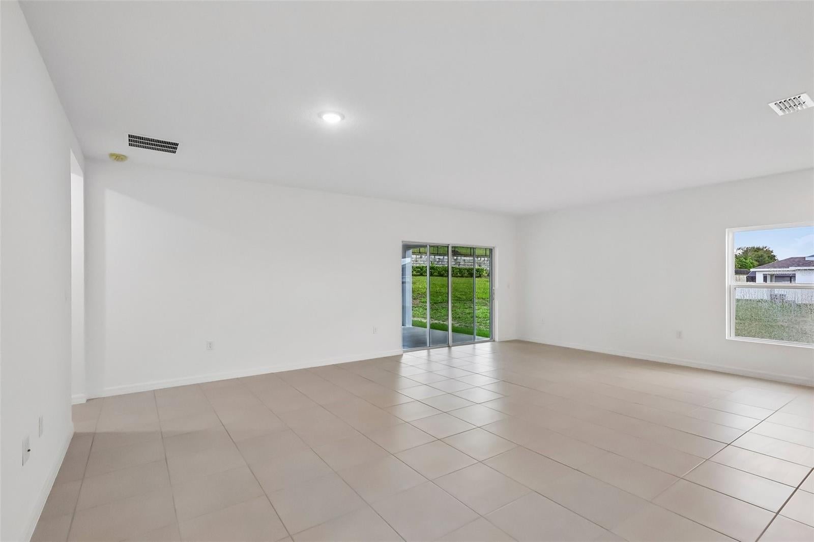 27456 Black Kite Ave, Howey In The Hills, FL 34737 photo