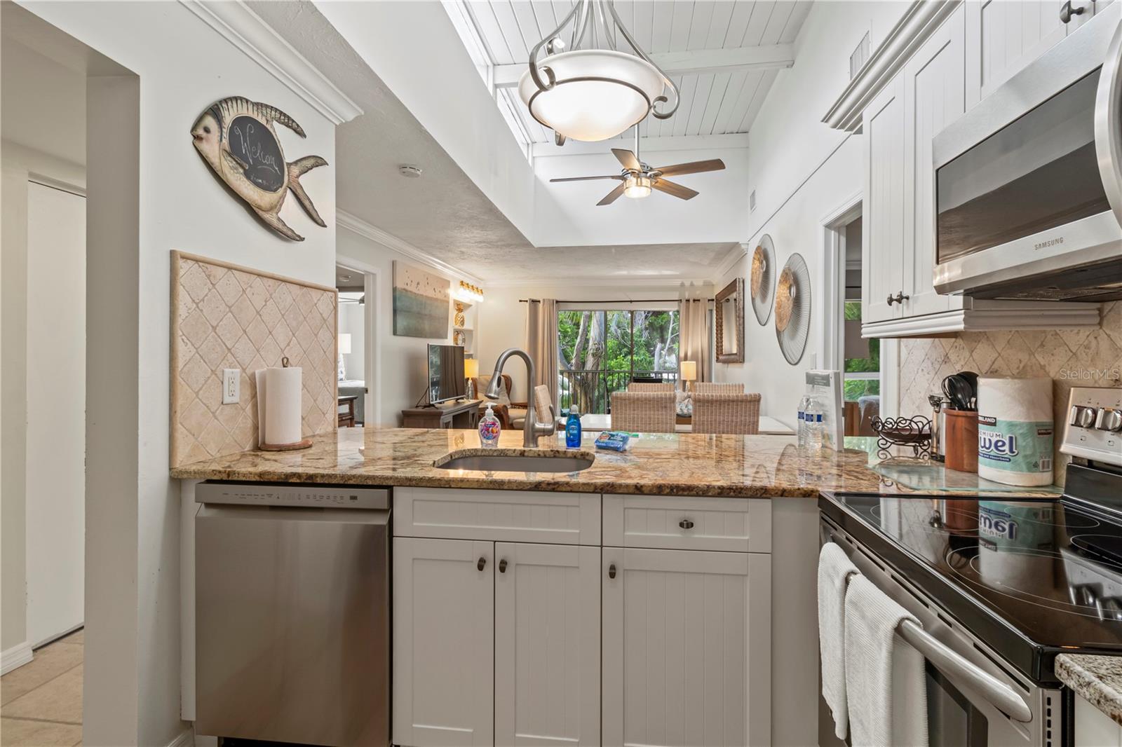 5310 Gulf Of Mexico Dr #16, Longboat Key, FL 34228 photo