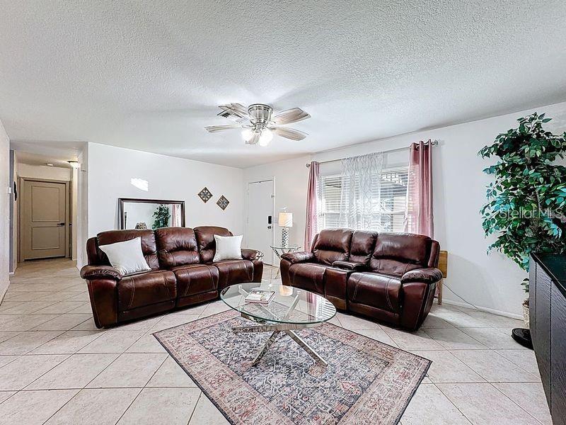 1905 Hughey St, Kissimmee, FL 34741 photo