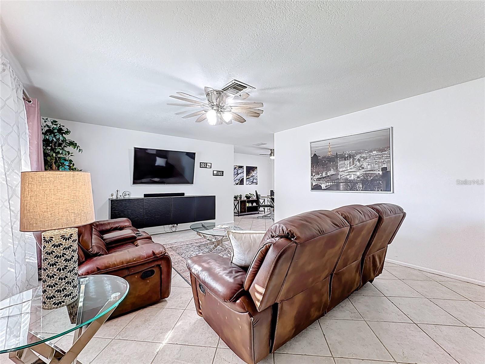 1905 Hughey St, Kissimmee, FL 34741 photo