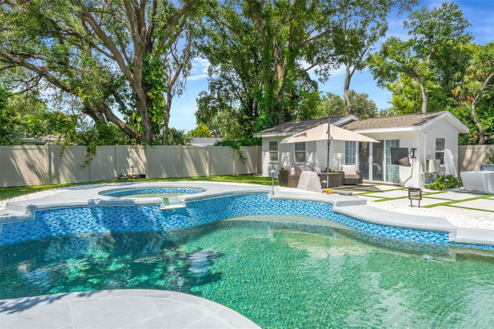 3819 W San Miguel St, Tampa, FL 33629 photo