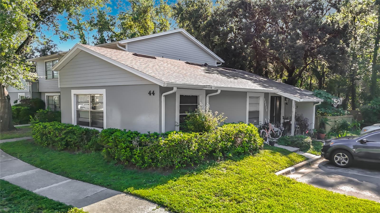 15101 Morning Dr, Lutz, FL 33559 photo