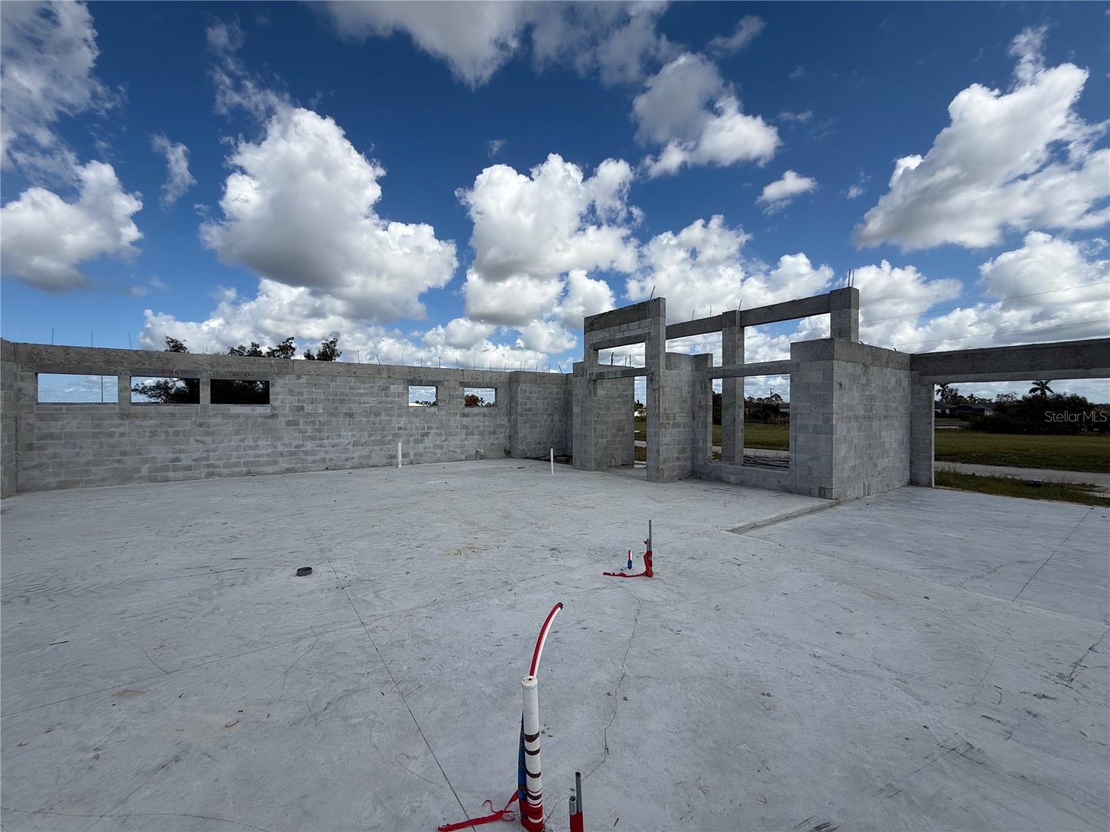 324 NW 31 Pl, Cape Coral, FL 33993 photo