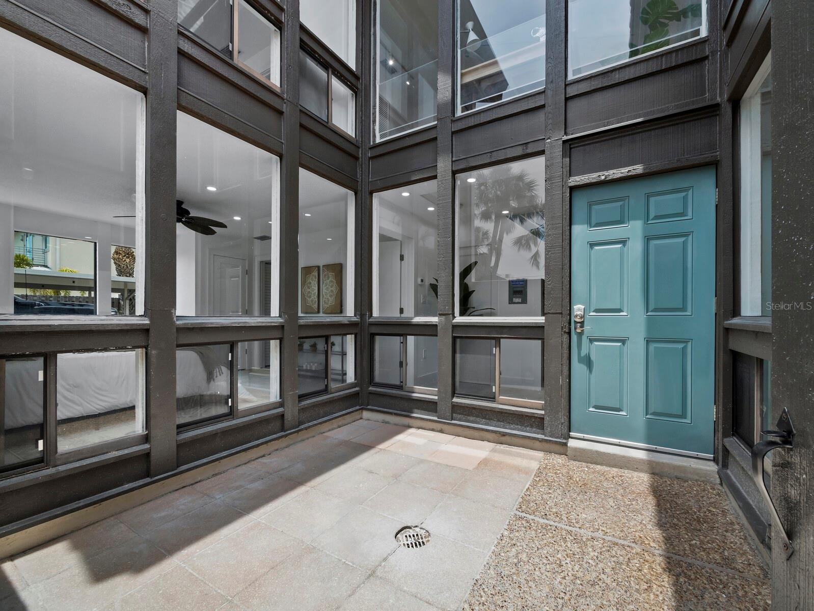 800 Boulevard Of The Presidents 19, Sarasota, FL 34236