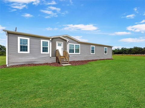 Manufactured Home in CENTER HILL FL 8851 C 469.jpg