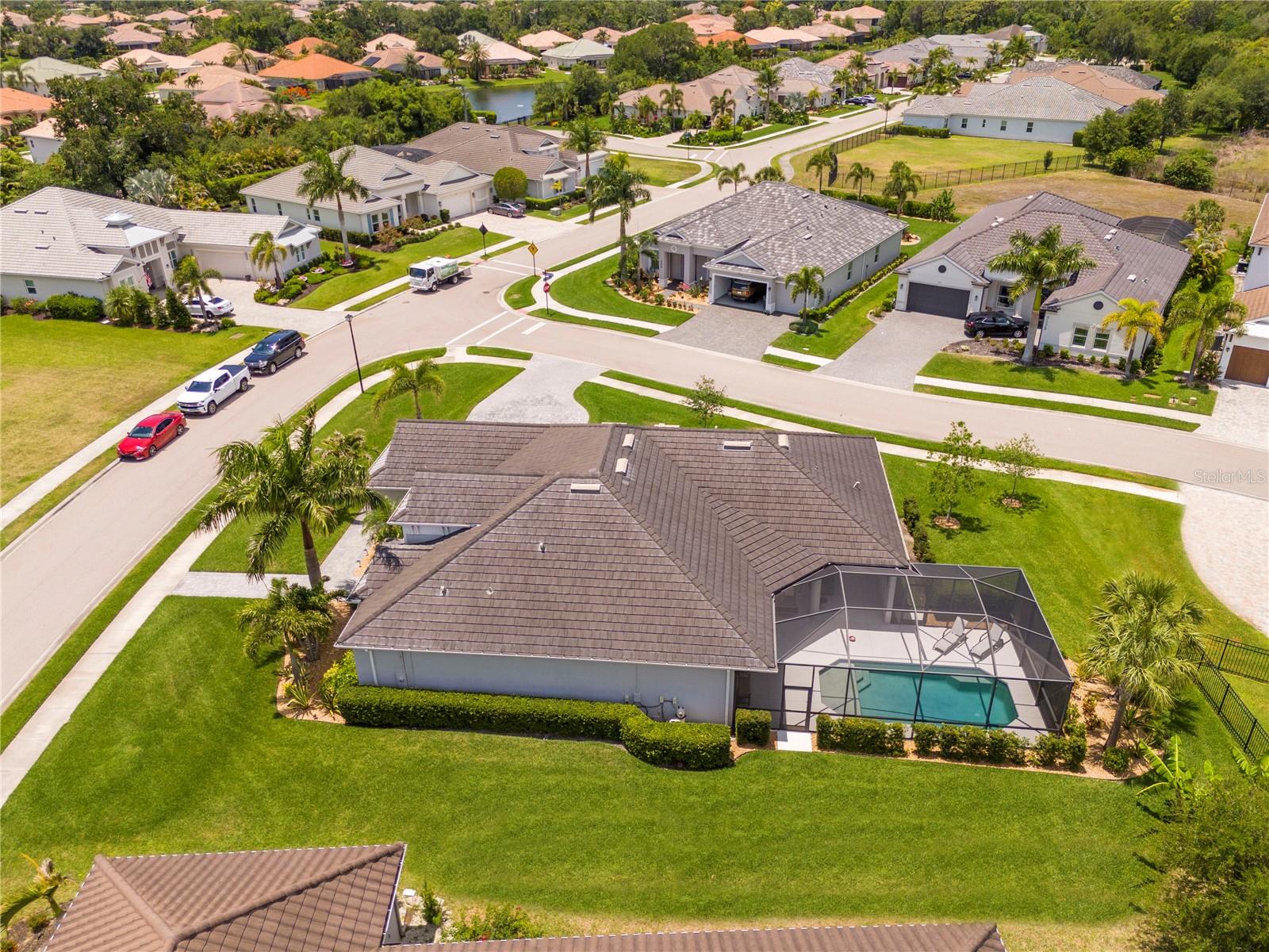 7181 Ryedale Ct, Sarasota, FL 34241 photo