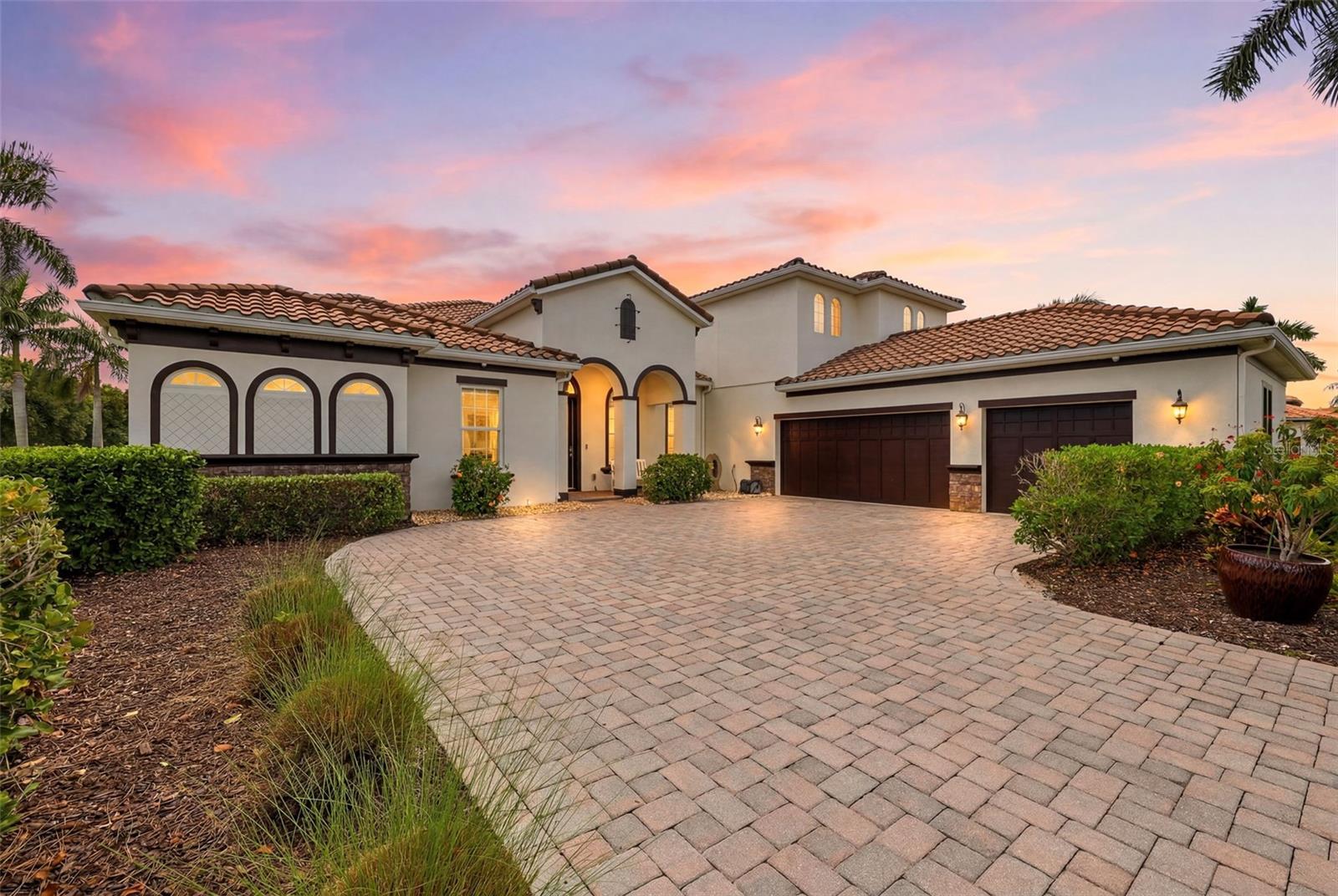 306 172 St, Bradenton, FL 34212