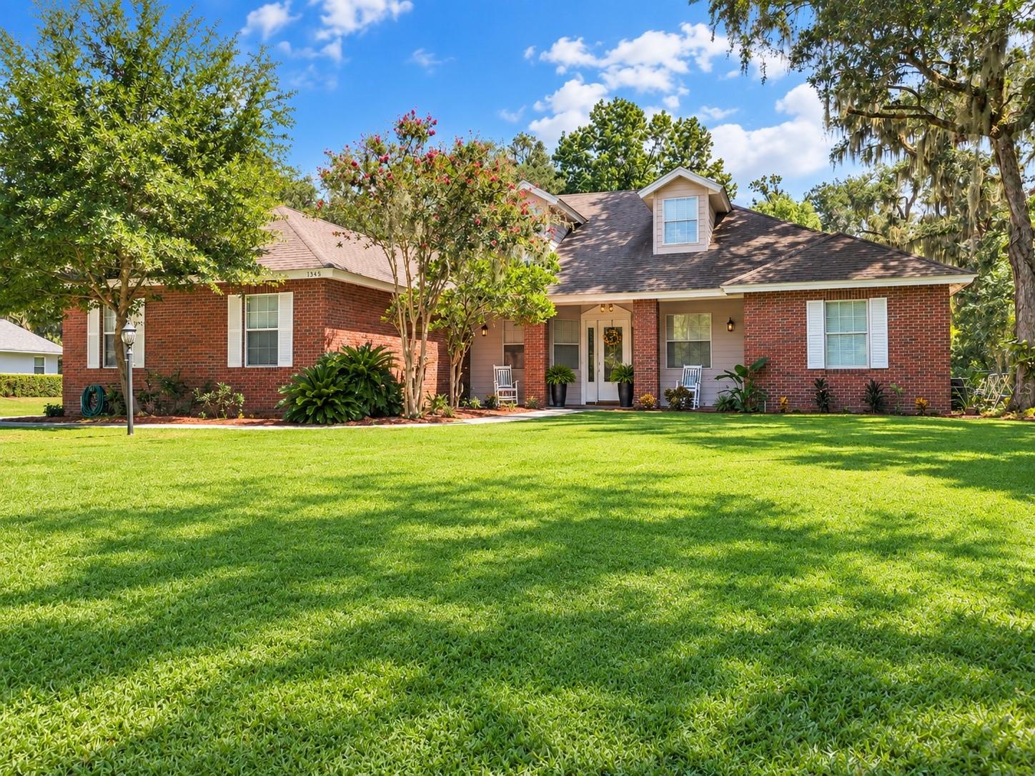 1345 Longoak Doctor Dr, Lakeland, FL 33811