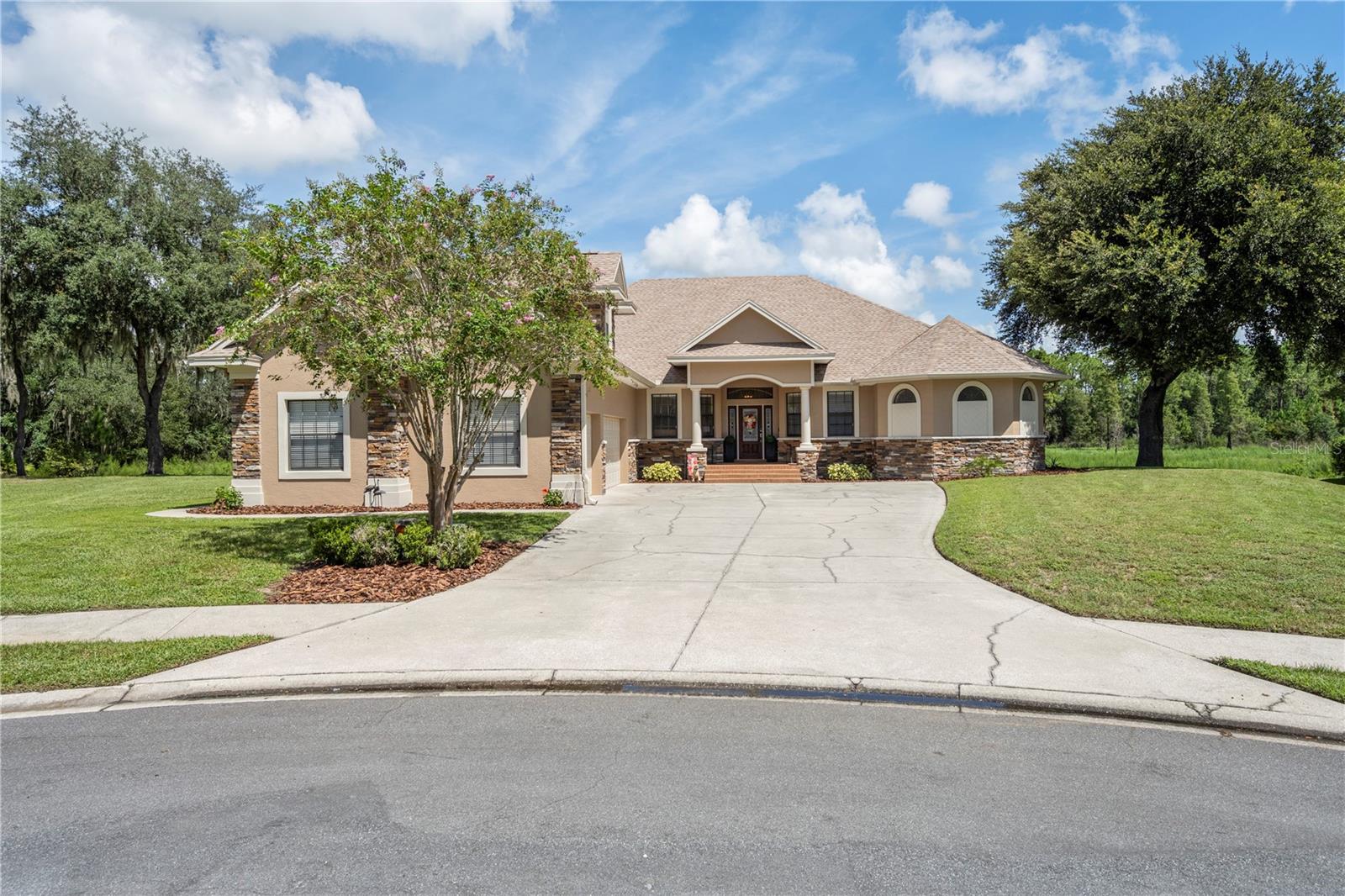 8041 Margate Way, Lakeland, FL 33809 photo