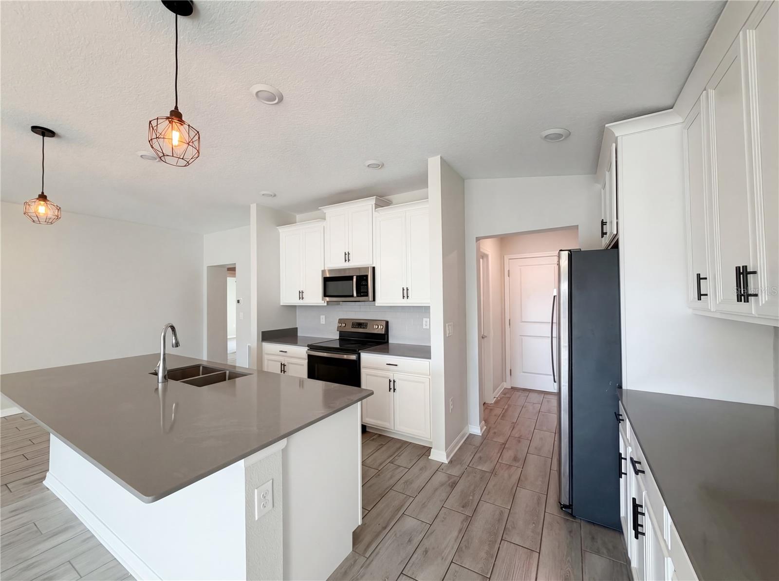 5108 Tanzanite Dr, Mount Dora, FL 32757 photo