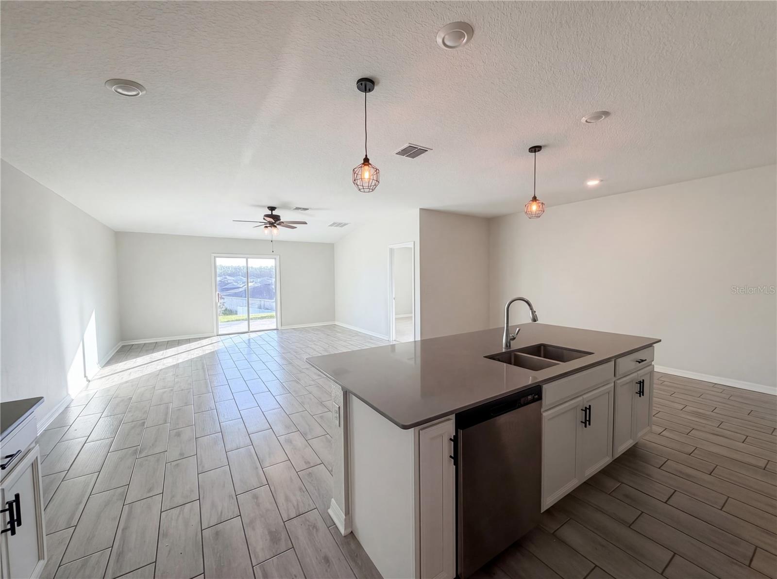 5108 Tanzanite Dr, Mount Dora, FL 32757 photo