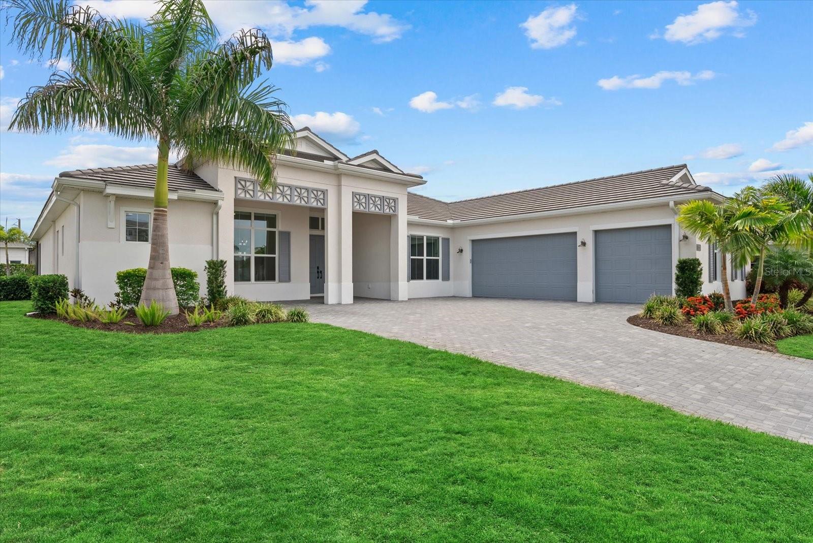 8133 Nevis Run, Lakewood Ranch, FL 34202 photo