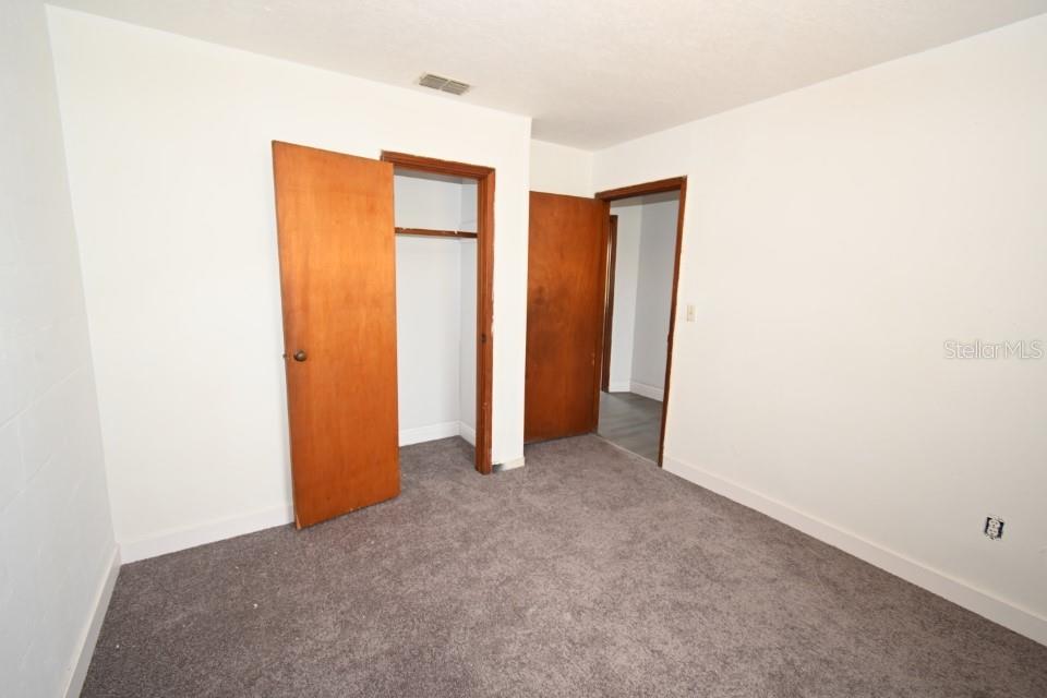 Single Family Residence in DADE CITY FL 14312 1ST STREET 11.jpg