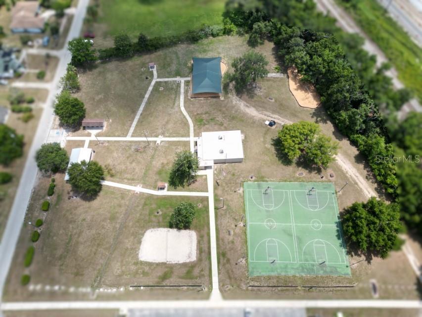 Single Family Residence in DADE CITY FL 14312 1ST STREET 29.jpg