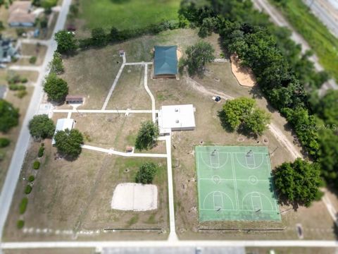 Single Family Residence in DADE CITY FL 14312 1ST STREET 29.jpg