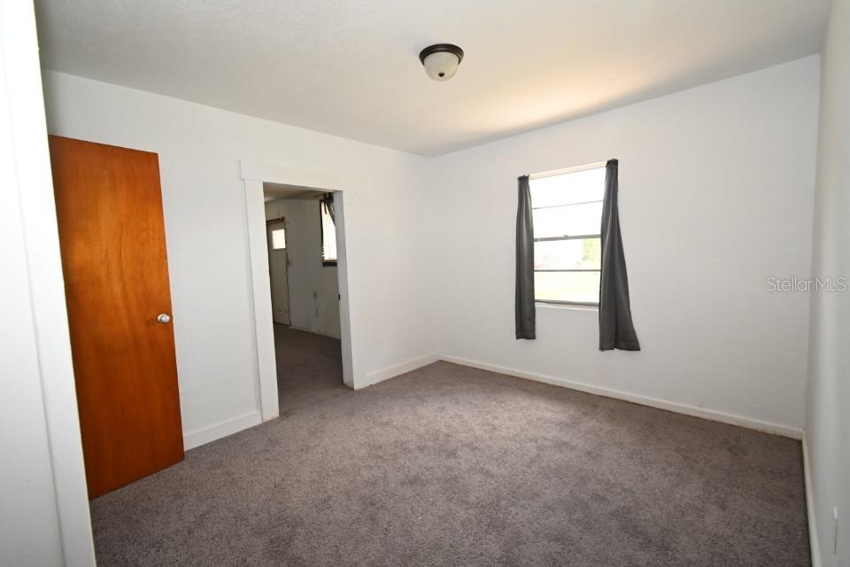 Single Family Residence in DADE CITY FL 14312 1ST STREET 14.jpg