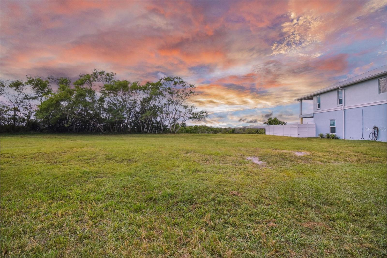Southwind Dr, Hudson, FL 34667