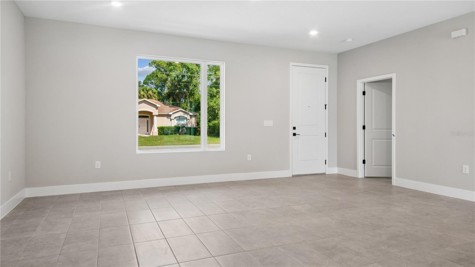 117 Bayside Dr, Palm Coast, FL 32137 photo