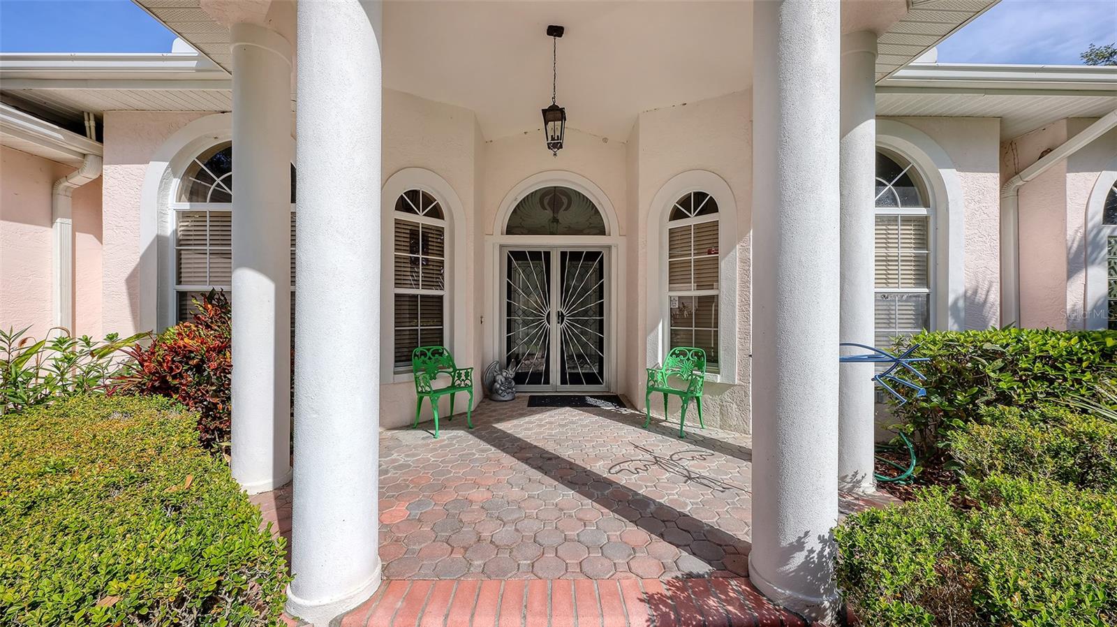 7025 N Serenoa Dr, Sarasota, FL 34241 photo