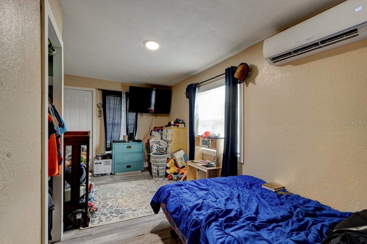 124 S Noble, Daytona Beach, FL 32118 photo